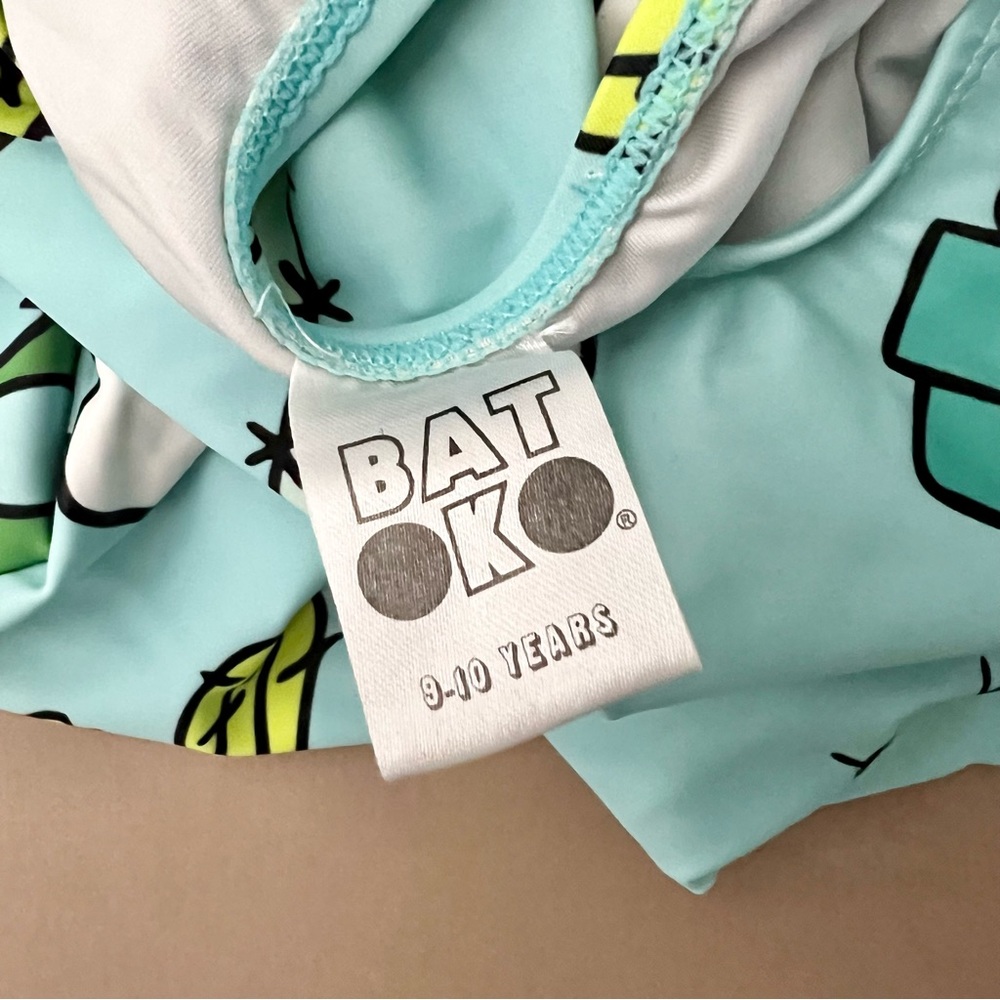 Girls Cactus Print One Piece Swimsuit - Picture 4 of 9